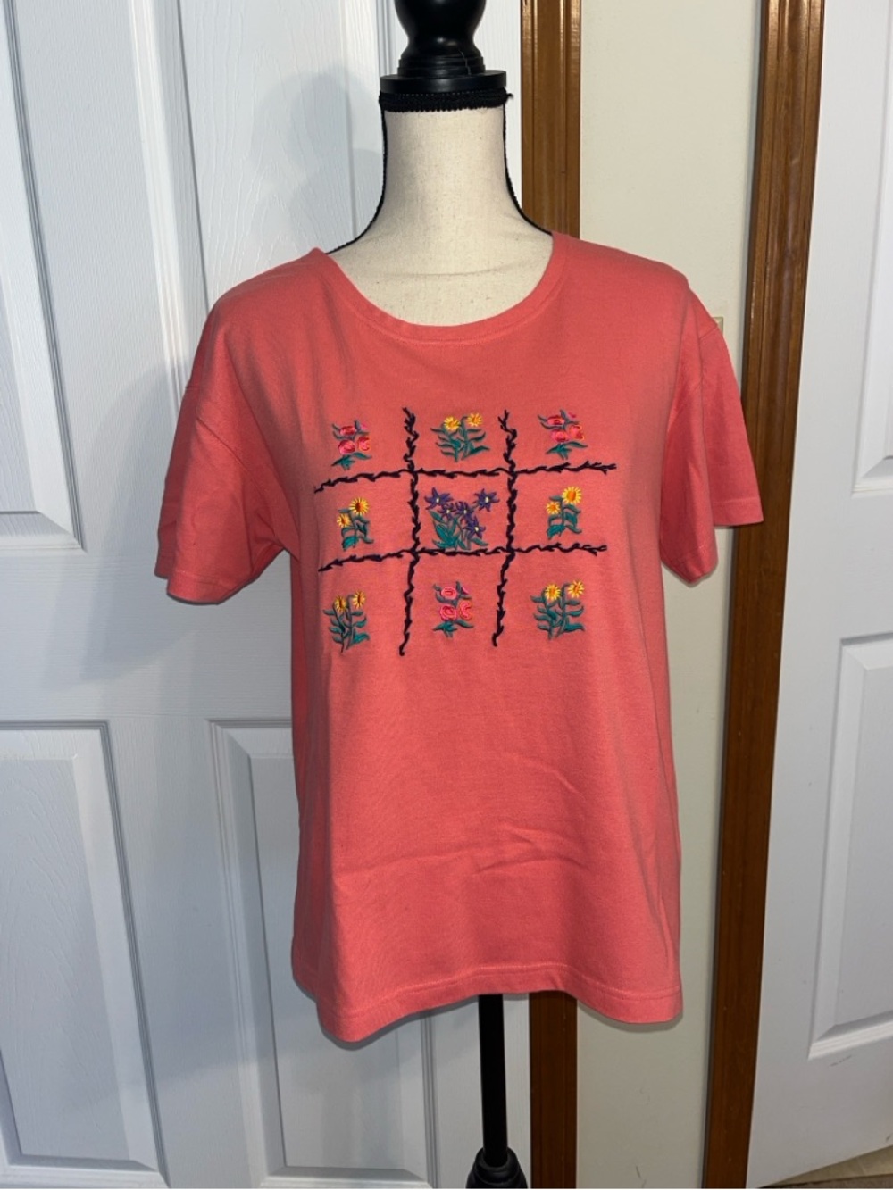 Ivy Club Classics Floral T-Shirt